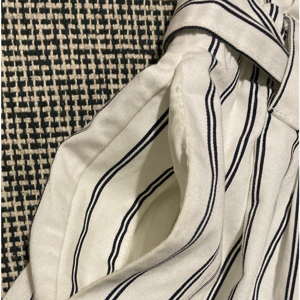 ZARA Tiefront High Waisted
Striped Shorts Size: Small - Picture 7 of 12